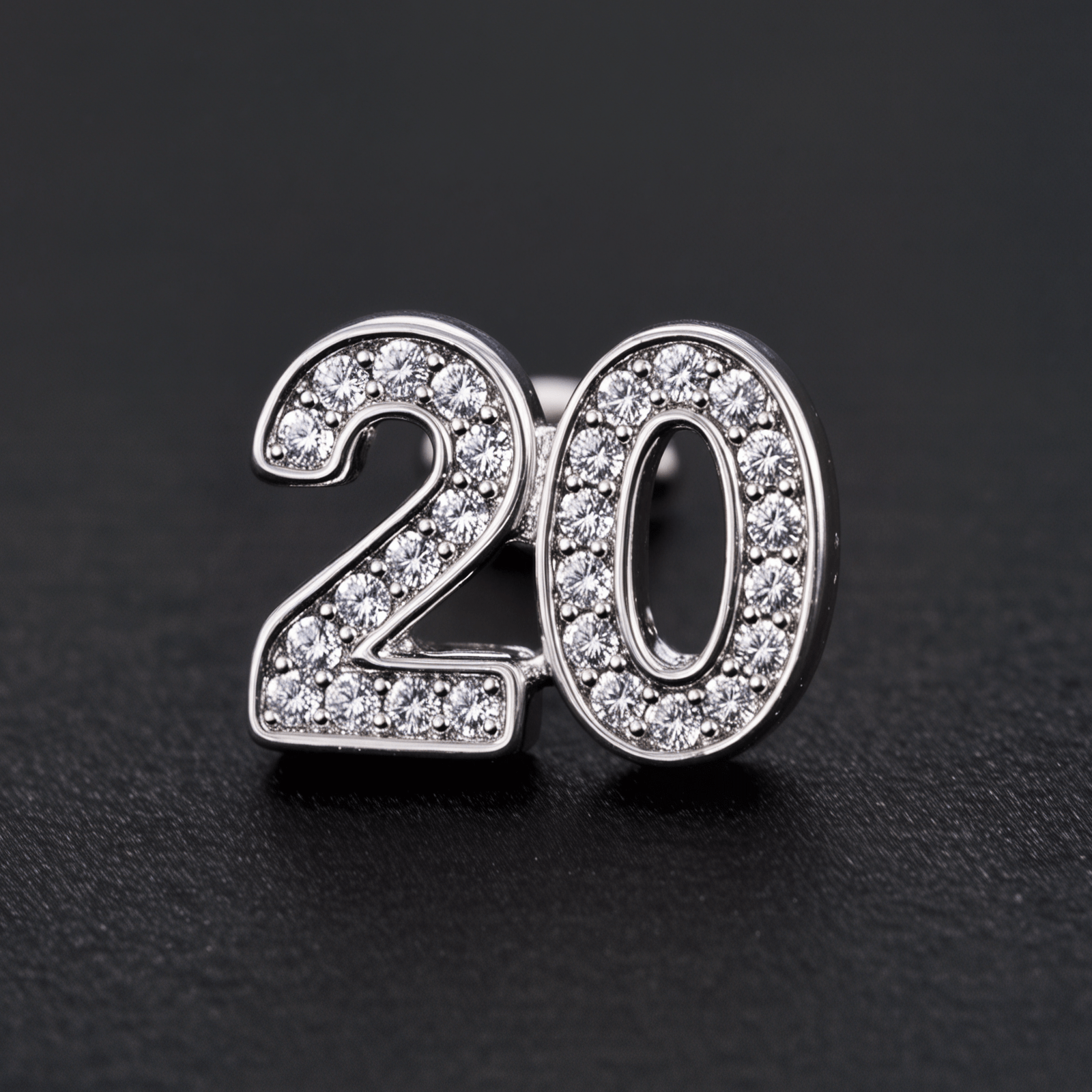 Home Kling 20250819 文生图 一个 20 形状的耳 4214 1 Min